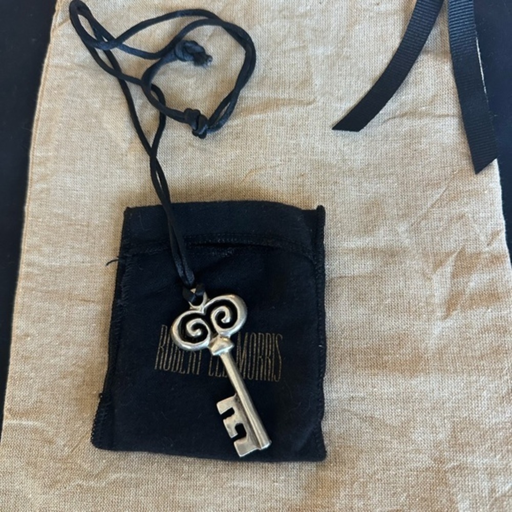 Vintage Robert Lee Morris RLM 925 Sterling Silver Key Pendant